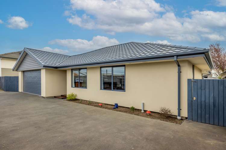 35 Loughton Street_0