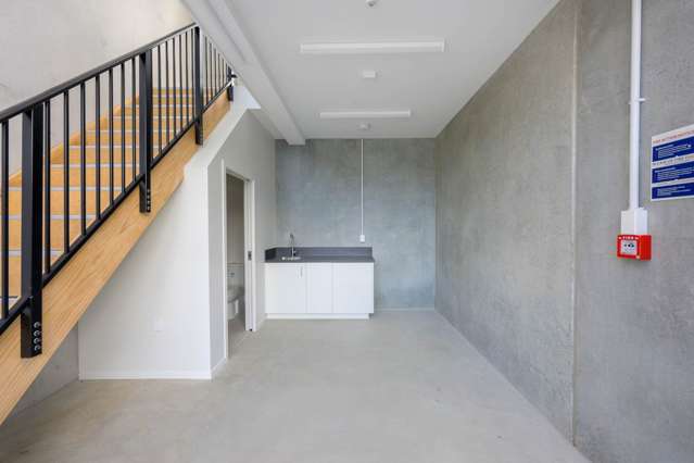 Unit 45/3 Pacific Rise Mt Wellington_3