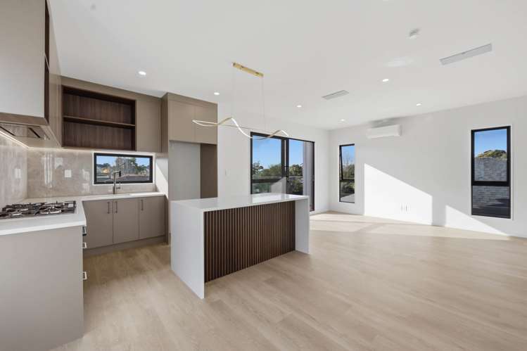 18C Hatherlow Street_5