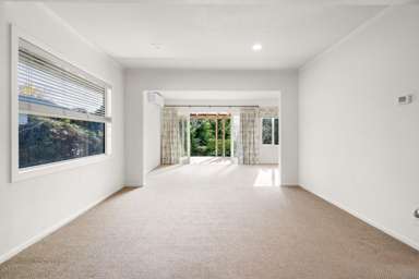 25 Comries Road_1