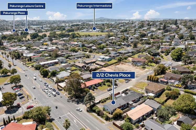 2/2 Chevis Place Pakuranga_11