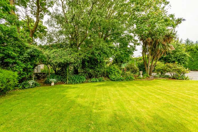 90a High Street Southbridge_22