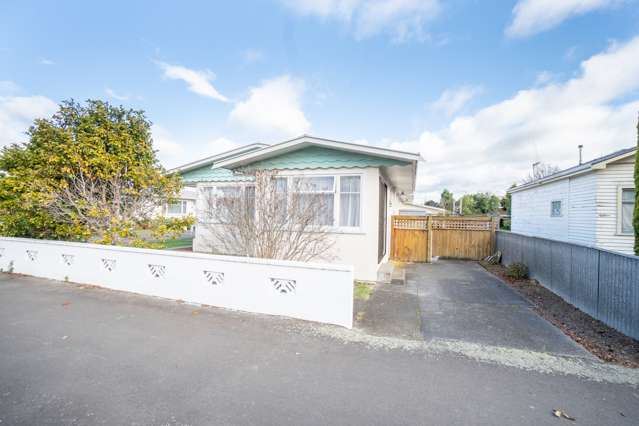 15 Kiwi Court Roslyn_1