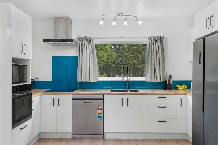 199 Old West Coast Road Templeton_5