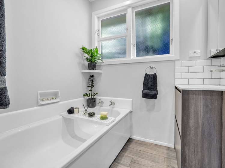 38 Pelorus Street Glenview_20