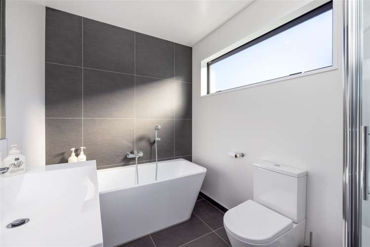 8 Lazarus Lane Halswell_11