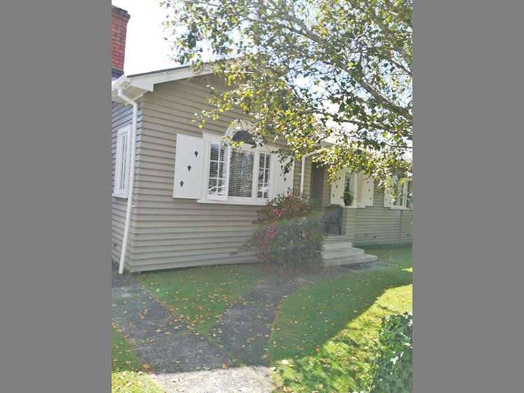 15 Hollywood Avenue Titirangi_9