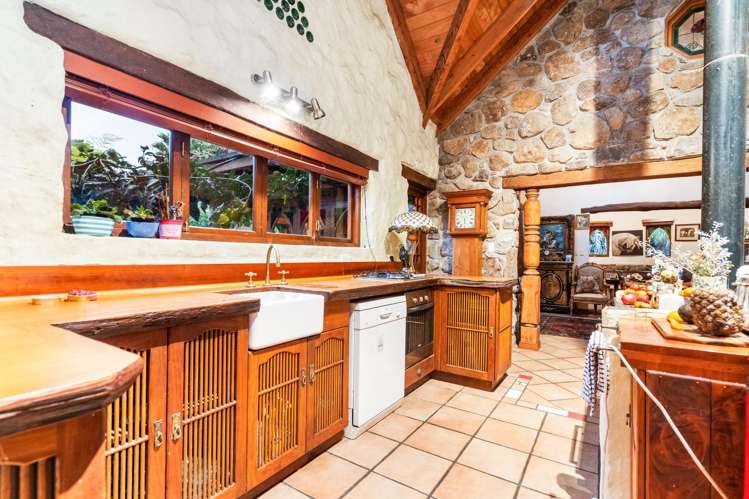 253 Tangihua Road Maungakaramea_37