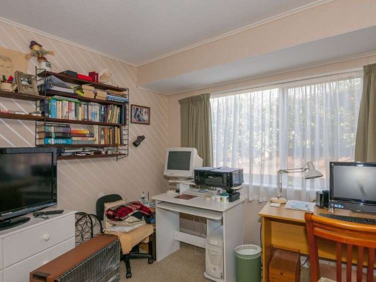 28 Awanui Drive Waikanae_15