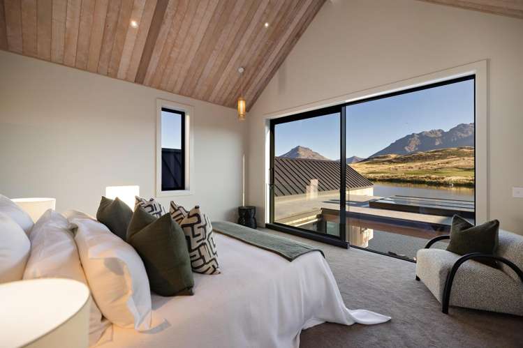 11 McKinlay Lane, Lake Tewa Jack's Point_30