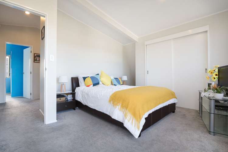 2/9 Barcroft Place Clendon Park_4