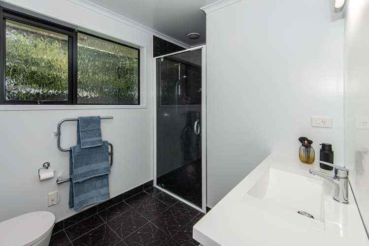 75 Tudehope Road Matarau_15