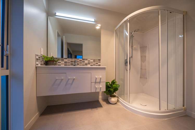 25 Paradise Avenue Feilding_18