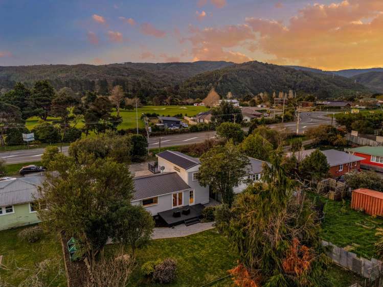 662 Main Road North Te Marua_26
