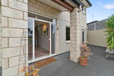 283 Hillsborough Road_3