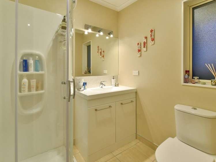 223a Hill Road The Gardens_13