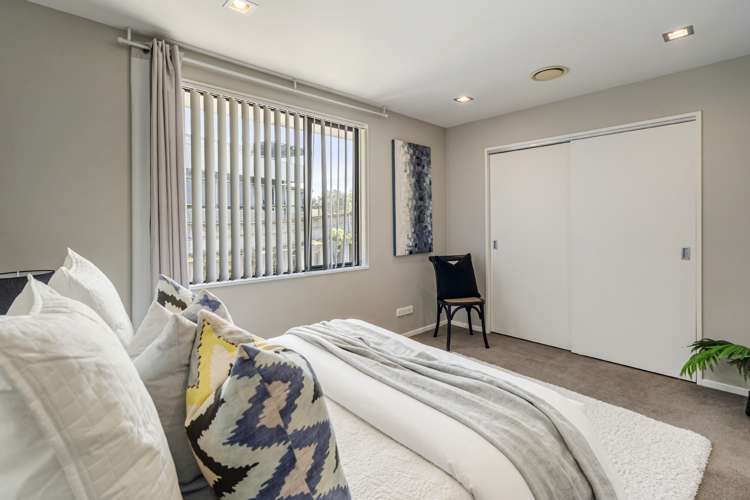 A204/525 East Coast Road Browns Bay_24