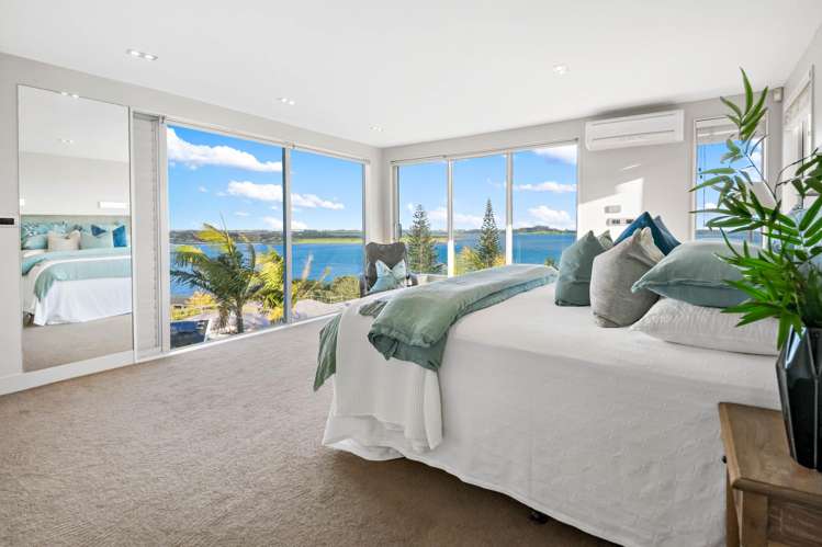 11 Hoskins Avenue Hillsborough_12