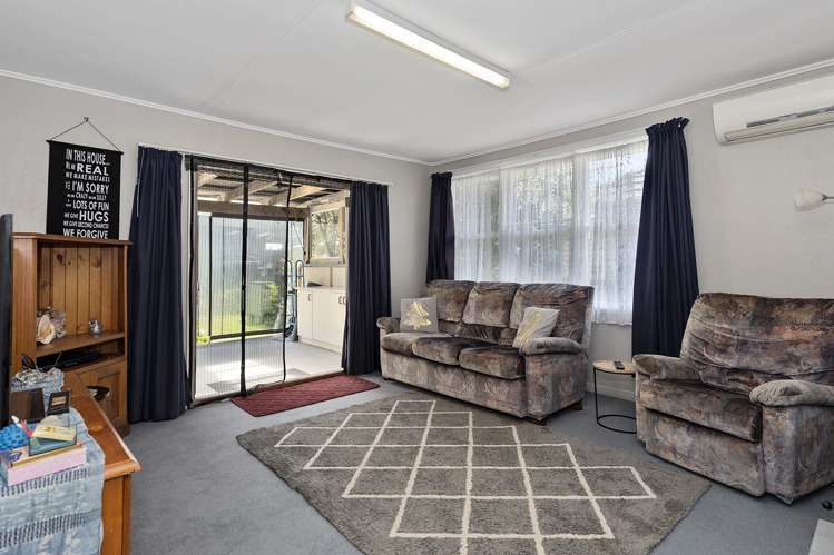 51 Kenney Crescent Fairfield_7