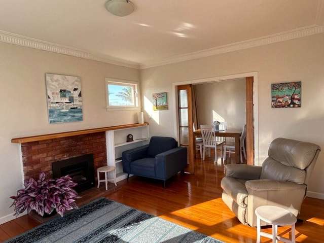 69 Beach Road Mellons Bay_2