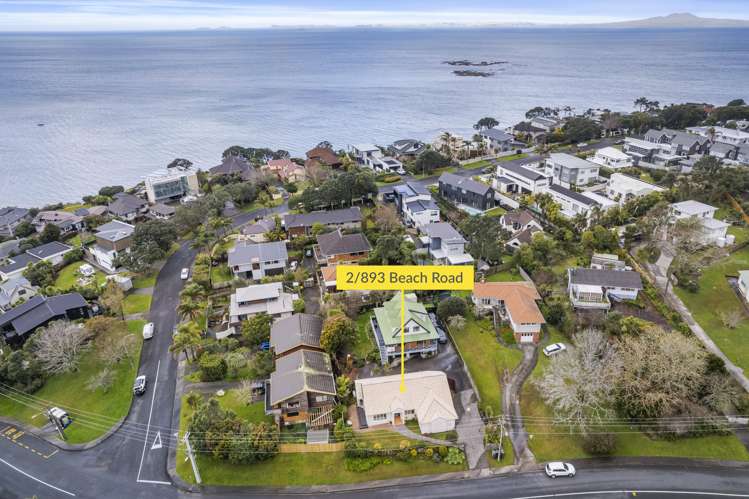 2/893 Beach Road Waiake_24