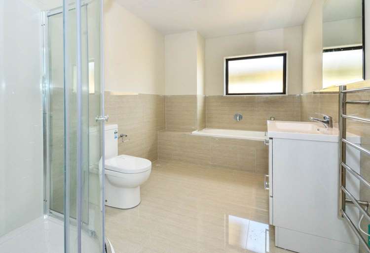 3 Kaki Lane Takanini_8