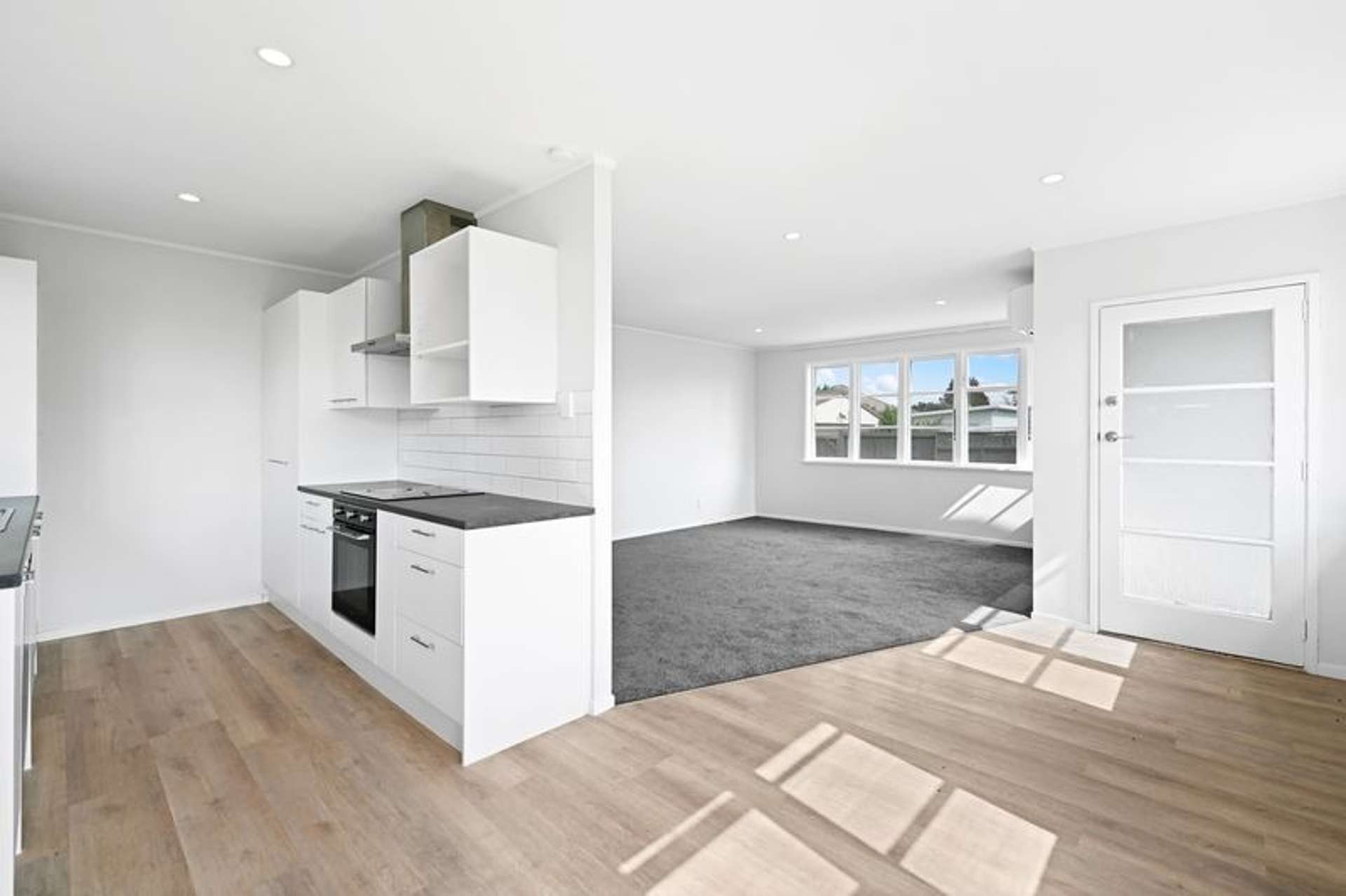 3 Le Quesne Place 10458_0