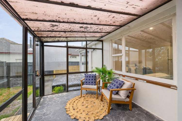 19 Belfield Street Dallington_15