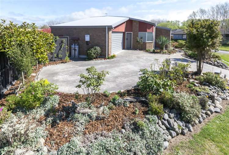 11 Collins Drive Waikuku Beach_14