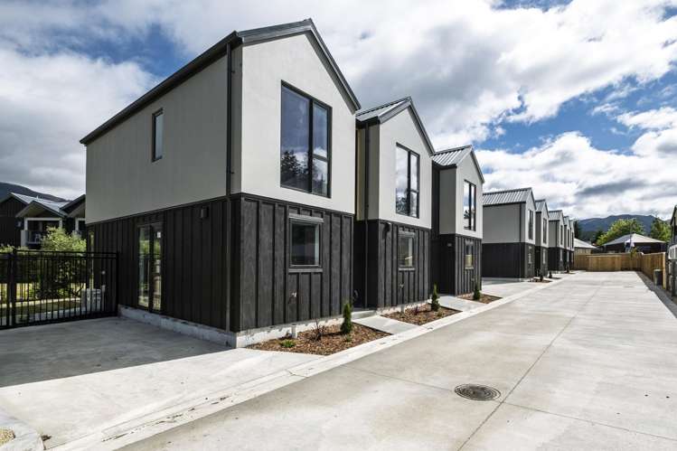 2/12-14 Jacks Pass Road Hanmer Springs_24