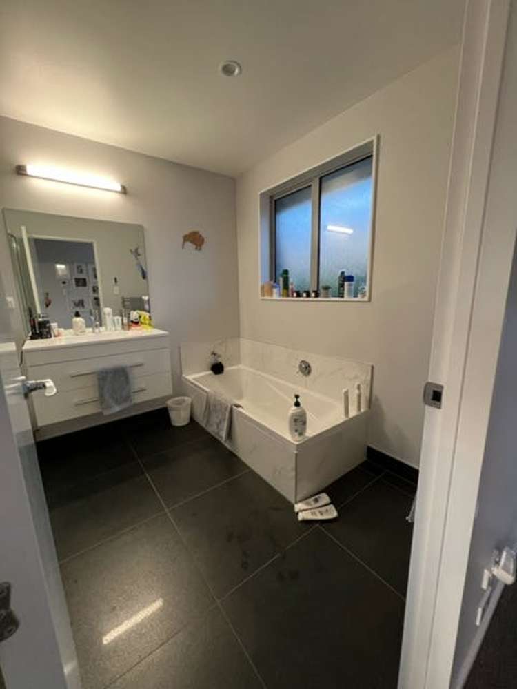 32 Roxborough Place East Tamaki Heights_17