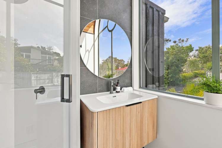 3/27B Balmain Road Birkenhead_18