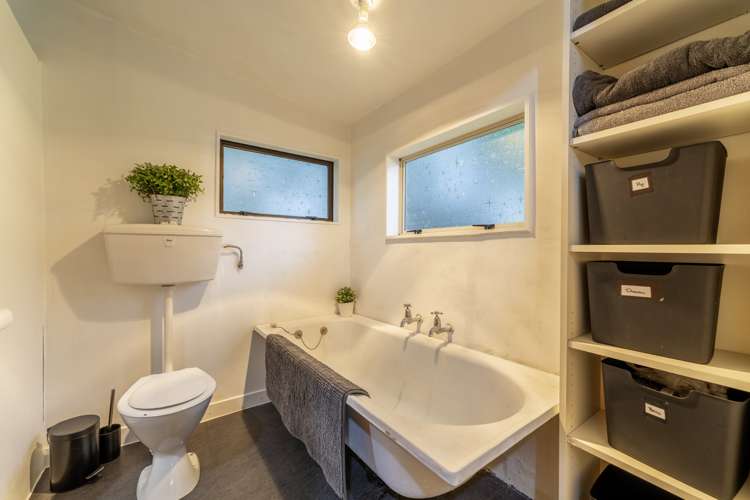 250 Horsfall Road Mesopotamia_6