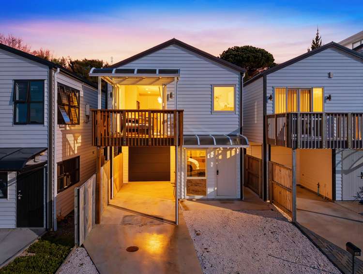 86 Joseph Street Flat Bush_27