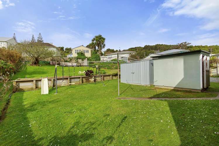 188 Sievers Grove Porirua East_14