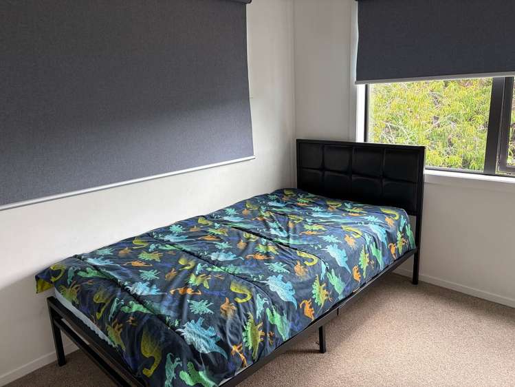 5/4 Harry Ward Place Henderson_16