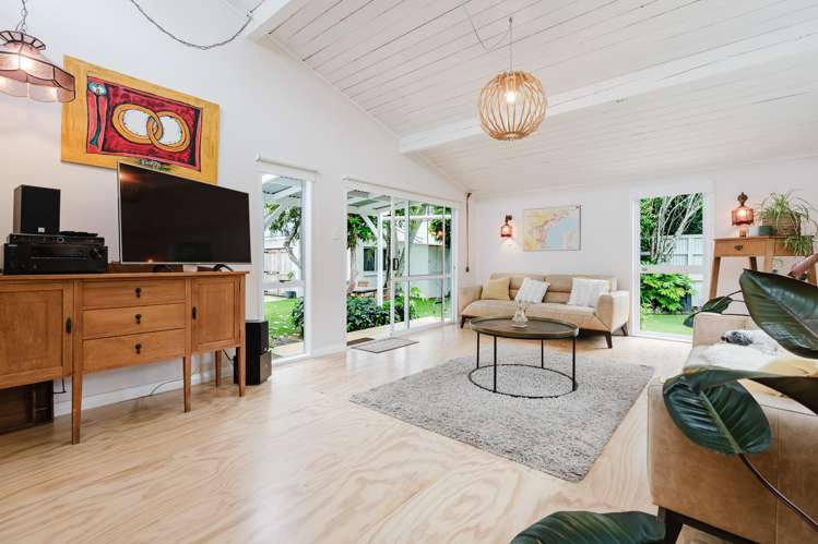 536 Grey Street Hamilton East_12