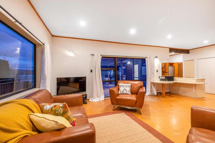 77 Paremata Road Paremata_11