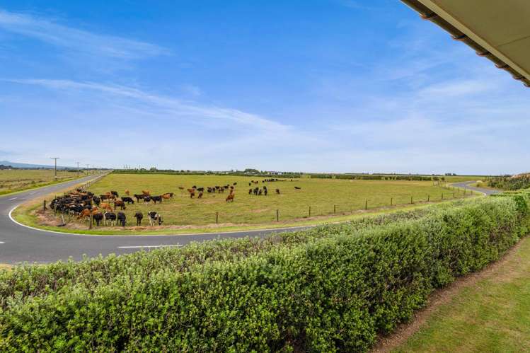 204a Tai Road Opunake_11