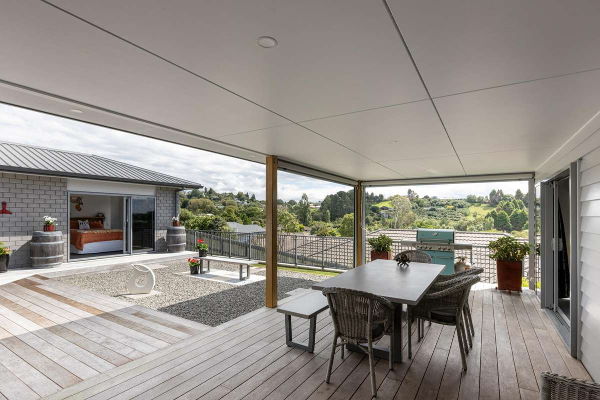 111 Oteki Park Drive_4