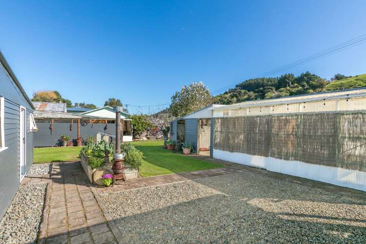 1243 Pouewe Street Kawhia_28