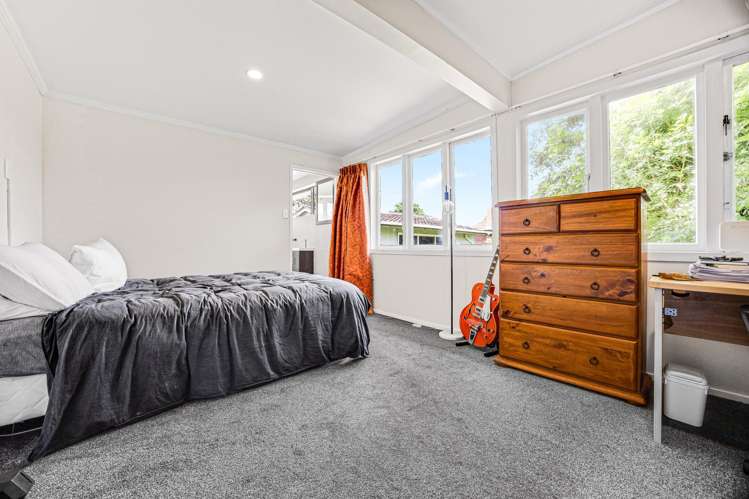 2/42 Kiwi Esplanade Mangere Bridge_9