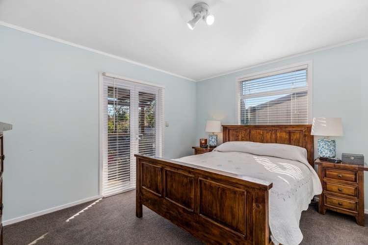 2/8 Oteha Valley Road Northcross_7