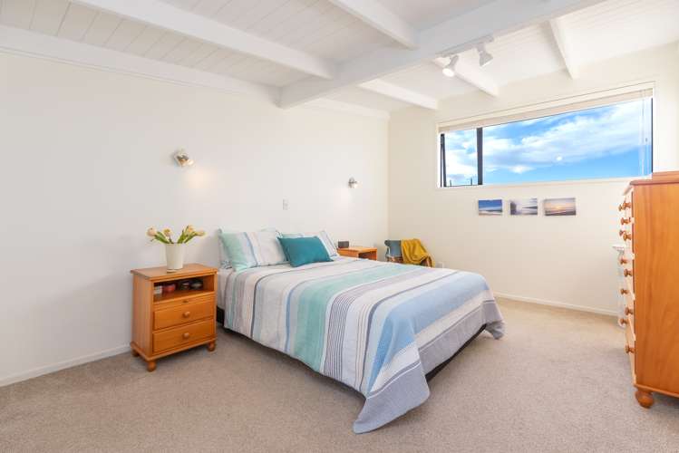 8/4 Curran Street Herne Bay_13