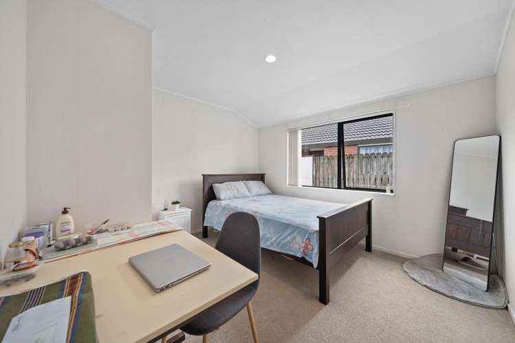 32 Longford Park Drive Takanini_12