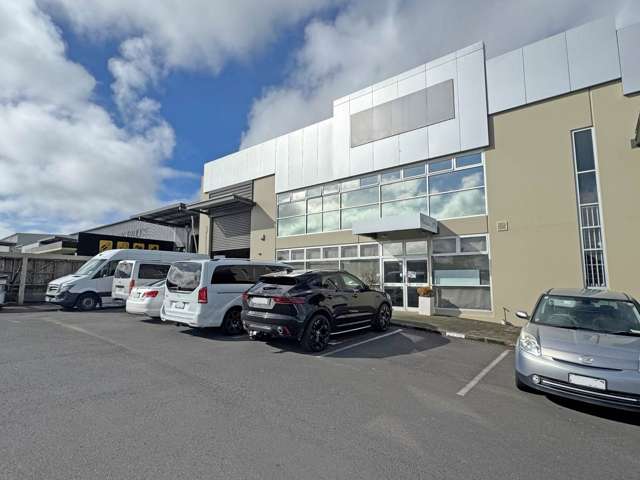 EAST TAMAKI ROAD FRONTAGE UNIT 
