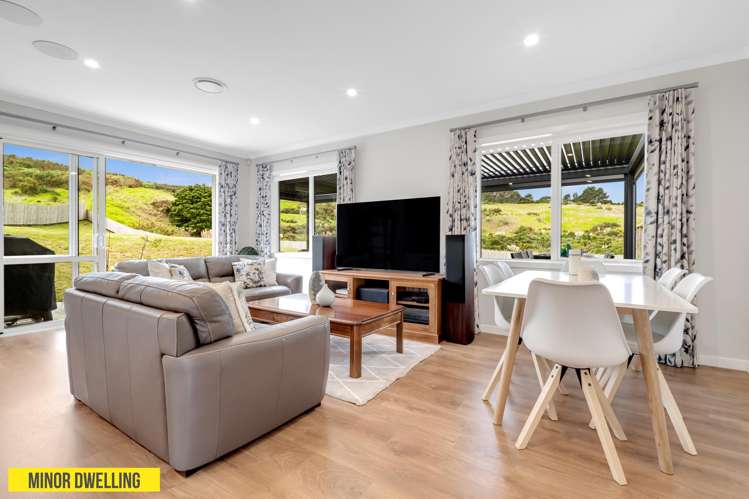 13 Otaota Way Flat Bush_27