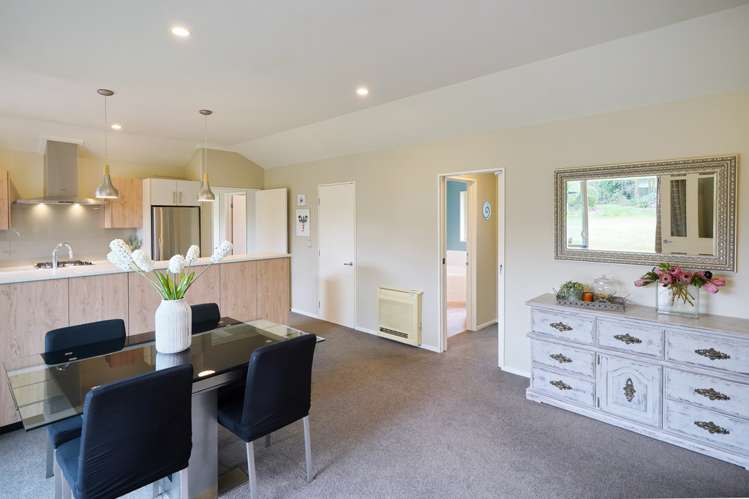 7 Oak Tree Lane Rolleston_2