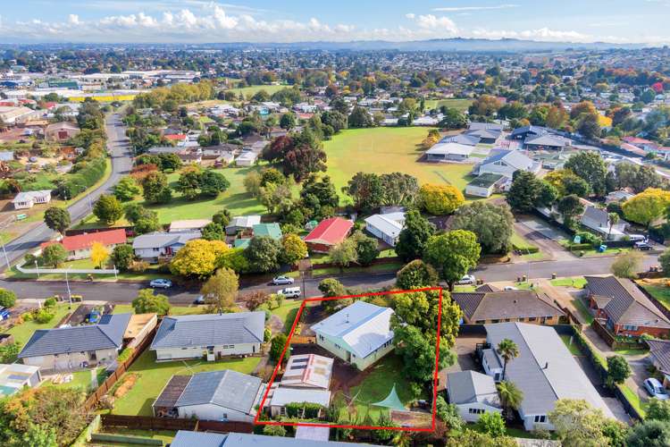 7 Mack Place Red Hill_17