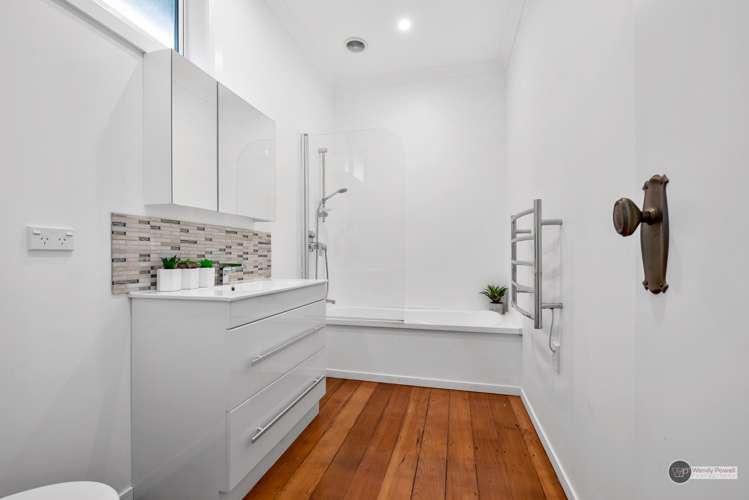 231 The Esplanade Petone_10